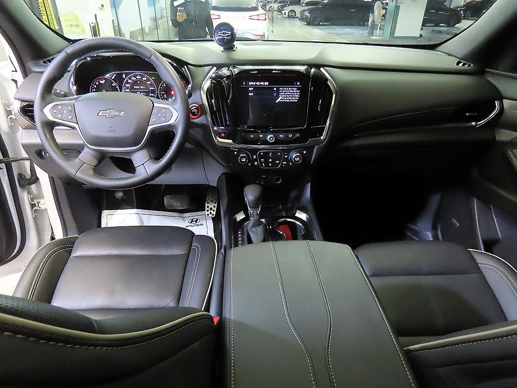 쉐보레 트래버스 3.6 AWD 레드라인 이미지 10