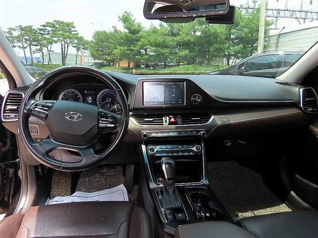 현대 그랜저 그랜저 IG 3.0 LPI 프리미엄 스페셜(장애인용) 이미지 7