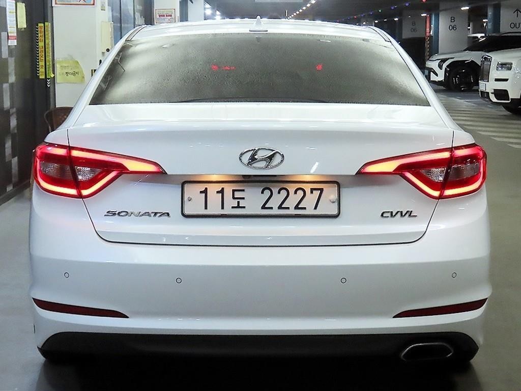 현대 쏘나타 LF 쏘나타 2.0 스마트 기본형 이미지 5