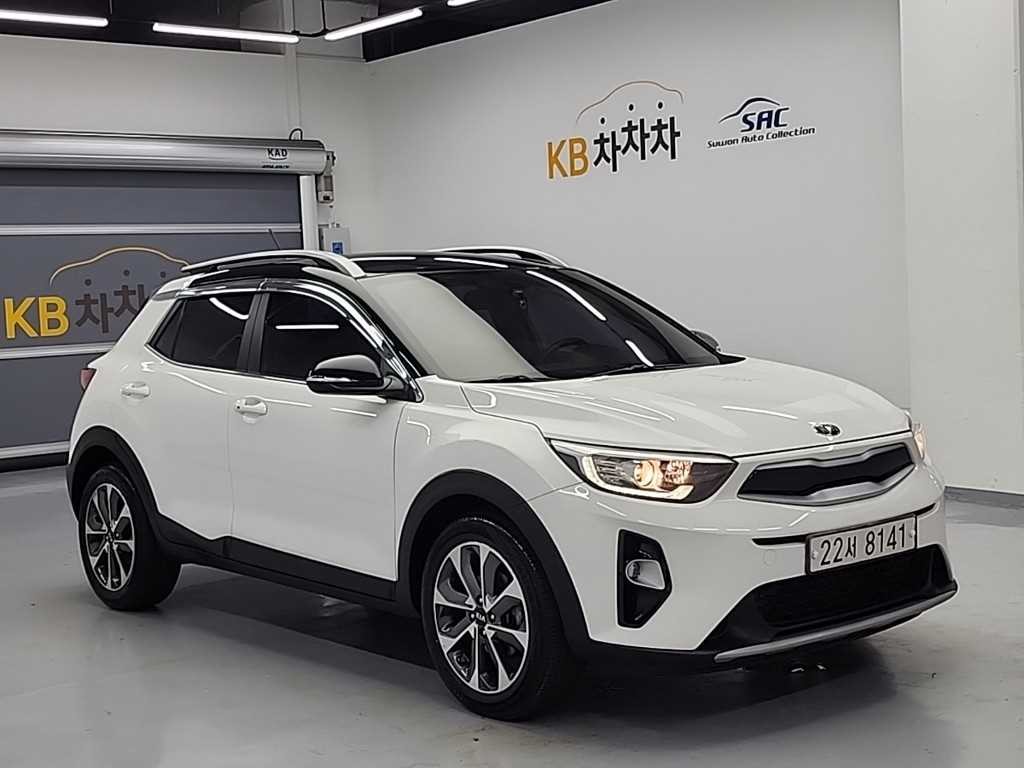 기아 스토닉 가솔린 1.4 트렌디 이미지 4