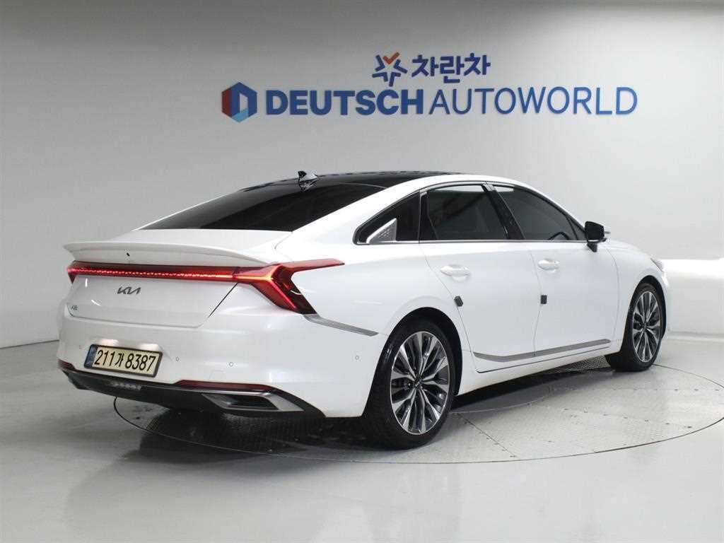 기아 K8 2.5 2WD 시그니처 이미지 2