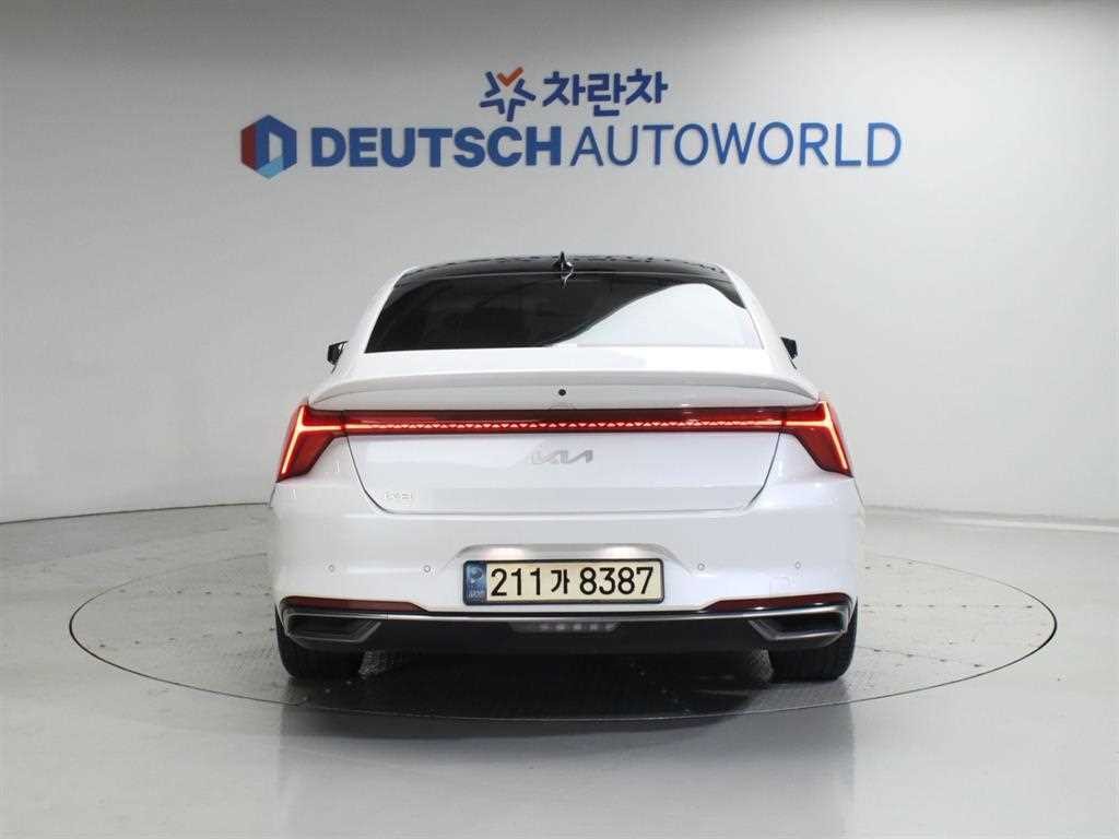 기아 K8 2.5 2WD 시그니처 이미지 4