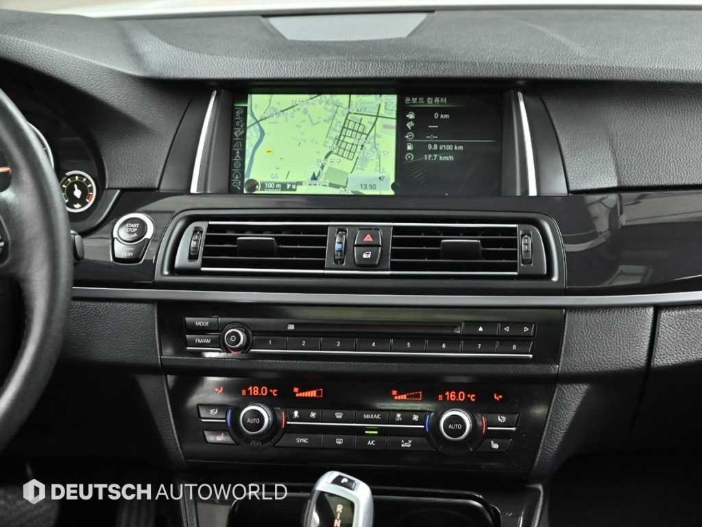 BMW 5시리즈 5시리즈 (F10) 520d xDrive 이미지 14
