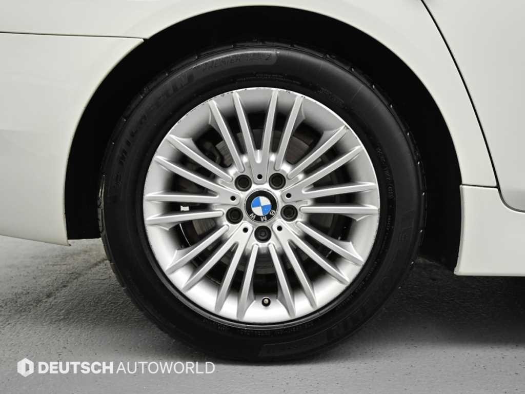BMW 5시리즈 5시리즈 (F10) 520d xDrive 이미지 5