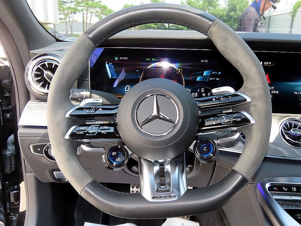 벤츠 AMG GT 4도어 43 4MATIC+ 다이나믹 이미지 8