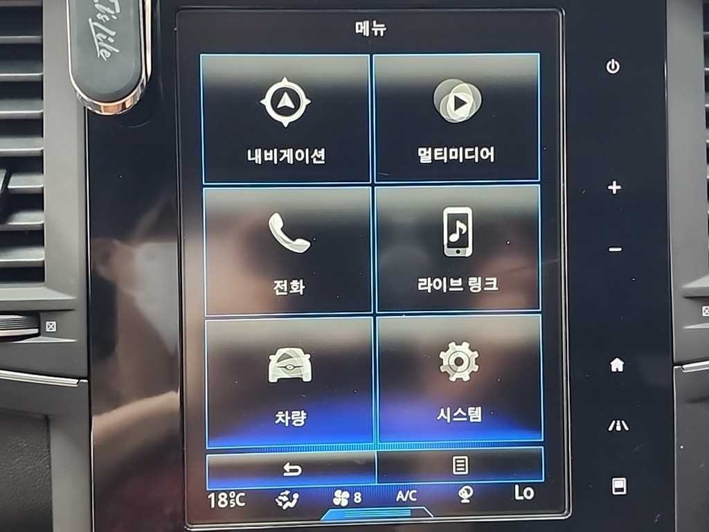 르노코리아(삼성) QM6 더뉴QM6 가솔린 2.0 GDe SE 2WD 이미지 15
