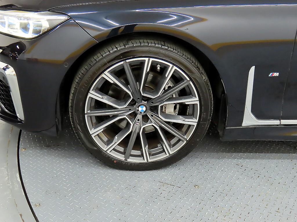 BMW 7시리즈 7시리즈 (G11) 740Li xDrive M SPORT 스포츠 이미지 20
