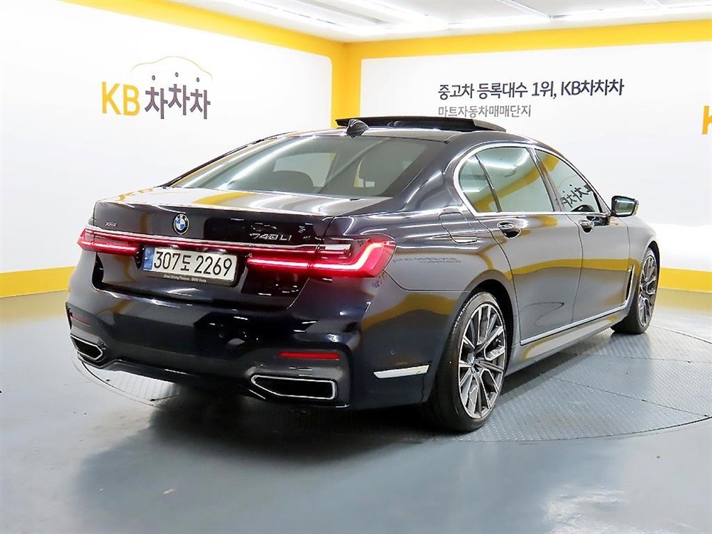 BMW 7시리즈 7시리즈 (G11) 740Li xDrive M SPORT 스포츠 이미지 4