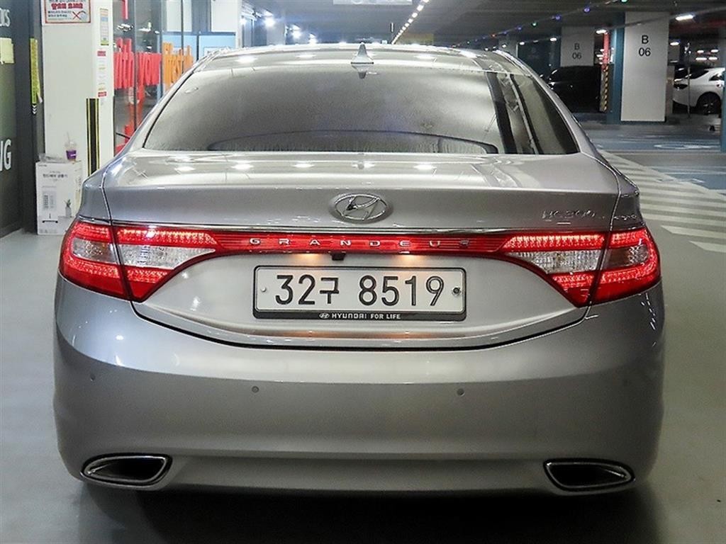 현대 그랜저 그랜저 HG HG300 PRIME 이미지 5