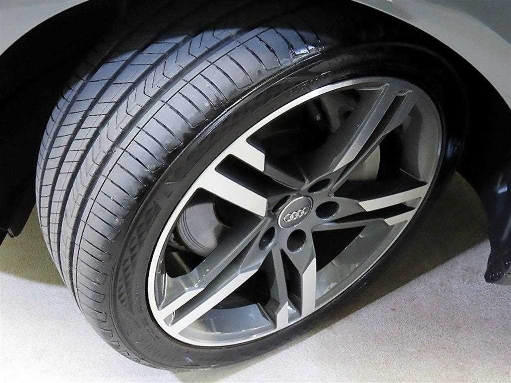 아우디 A4 A4 (B9) 40 TDI 콰트로 프리미엄 이미지 20