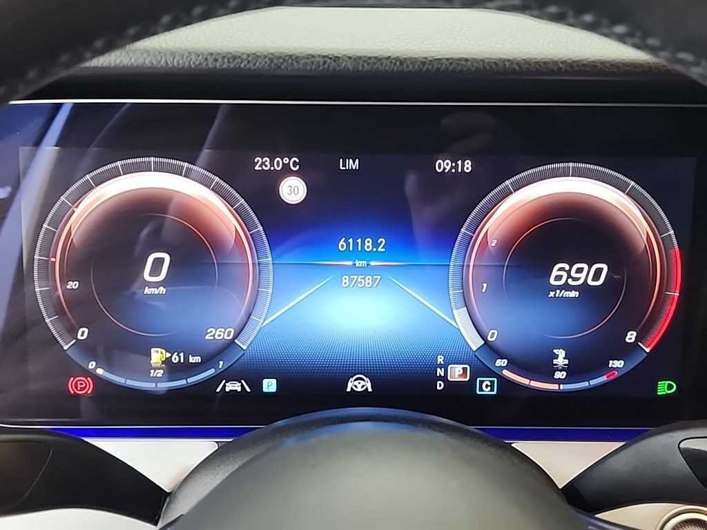 벤츠 E 클래스 E-클래스 W213 E250 아방가르드 이미지 6