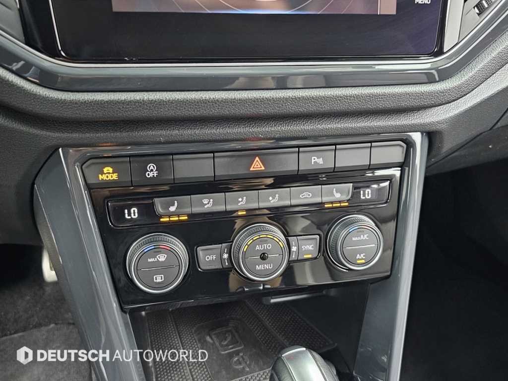 폭스바겐 티록 2.0 TDI 프리미엄 이미지 17