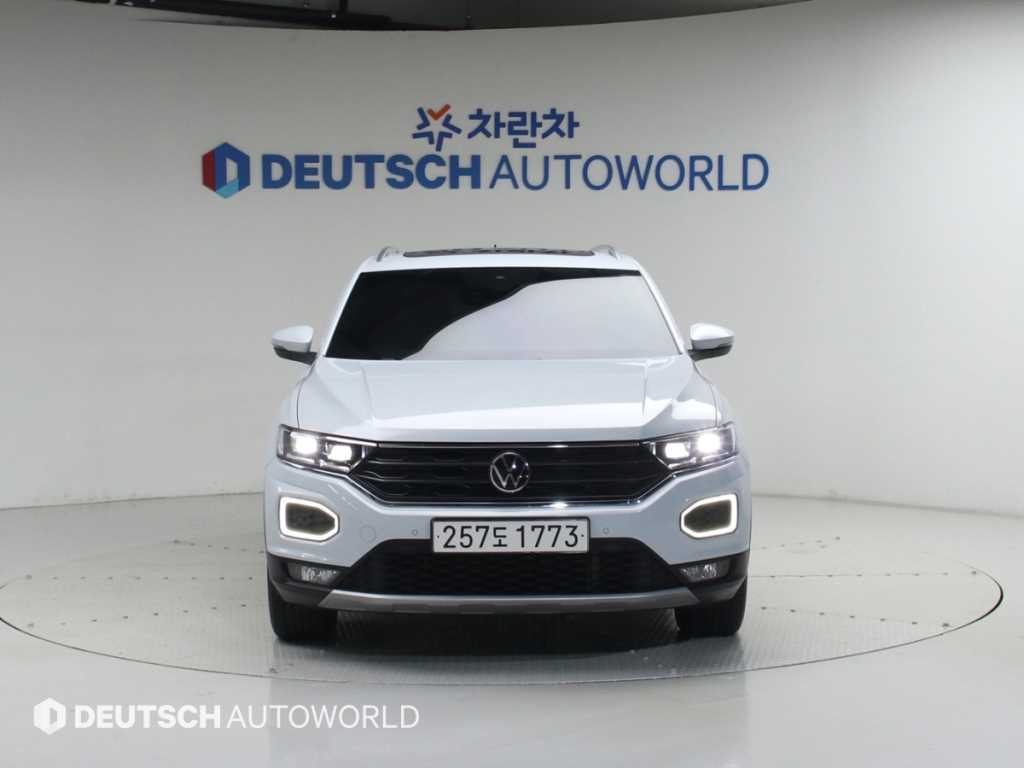 폭스바겐 티록 2.0 TDI 프리미엄 이미지 3