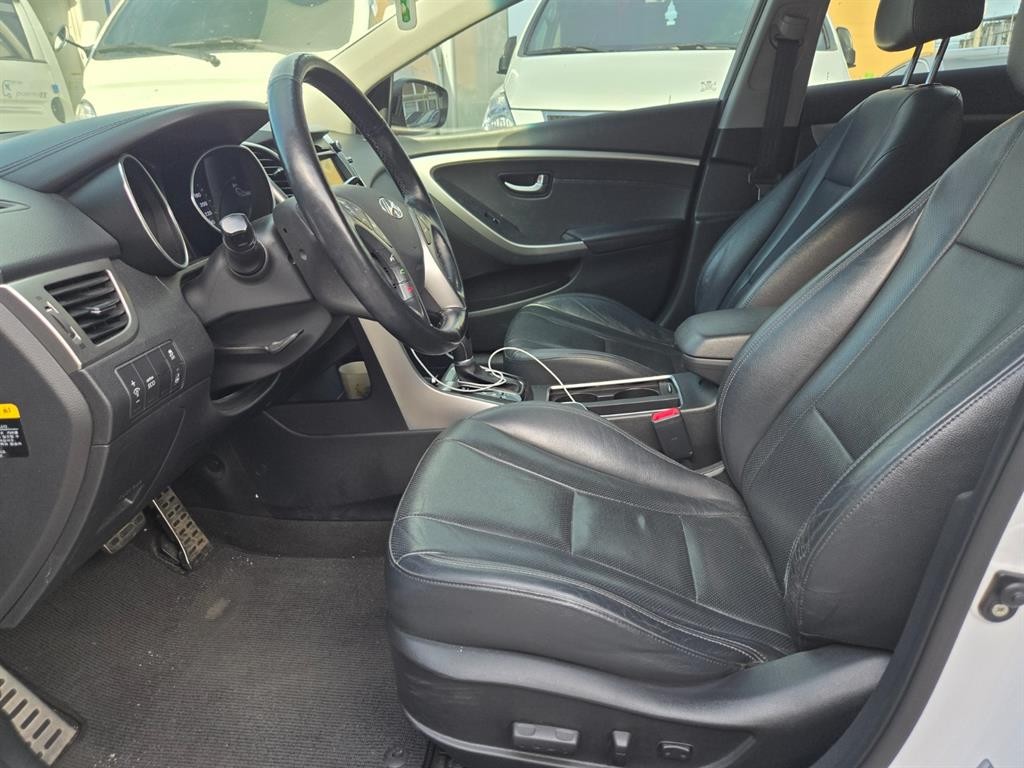 현대 i30 뉴 i30 1.6 VGT PYL 이미지 6
