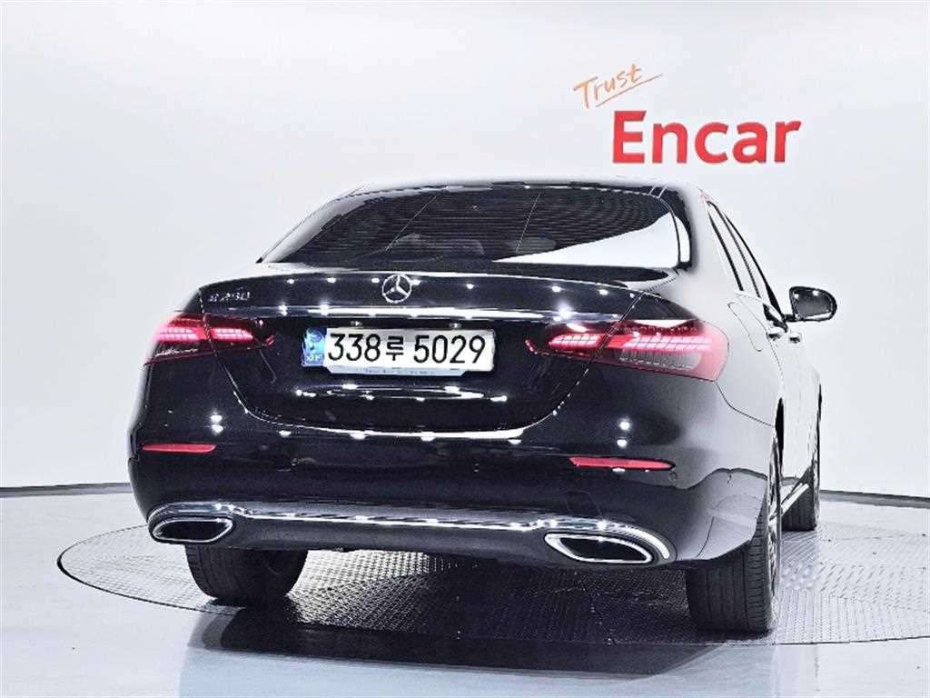 벤츠 E 클래스 E-클래스 W213 E250 아방가르드 이미지 4