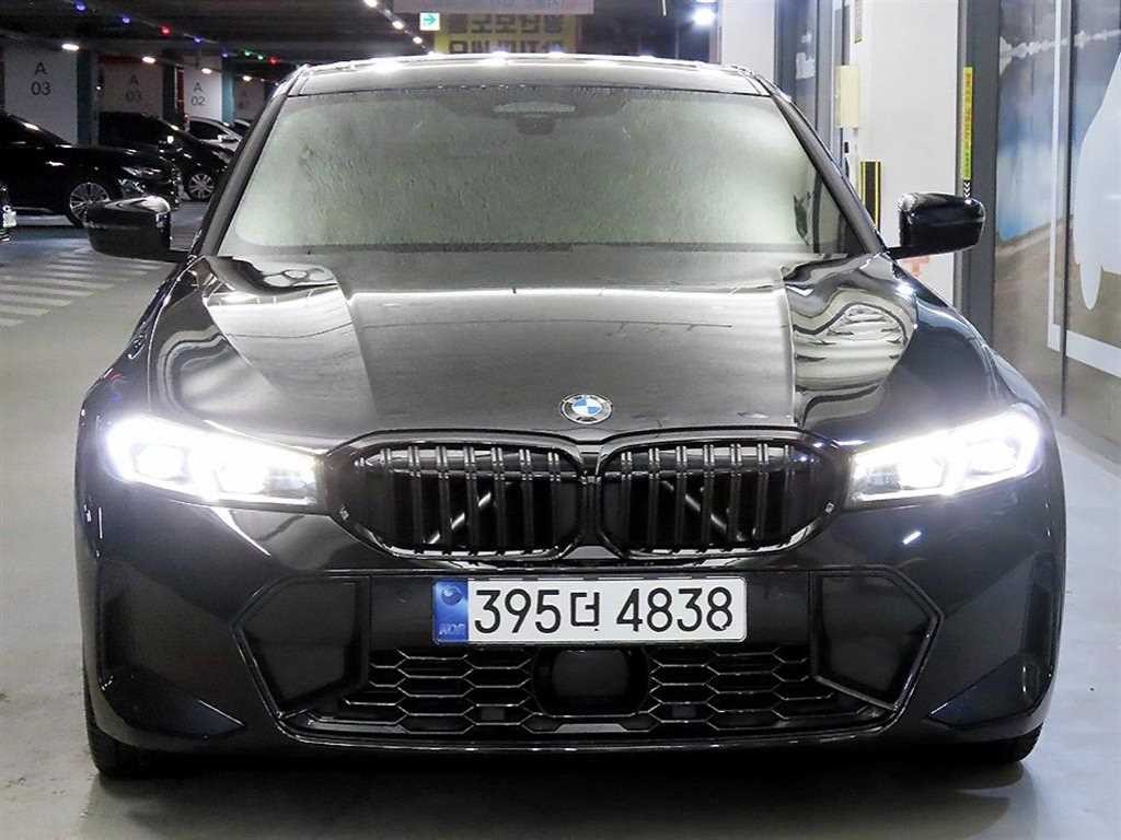 BMW 3시리즈 3시리즈 (G20) 320i M 스포츠 이미지 2