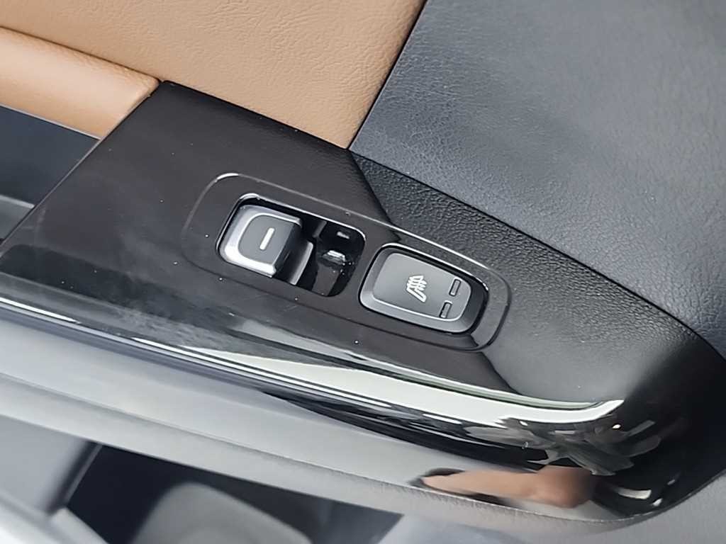 기아 스포티지 스포티지 더 볼드 2.0 가솔린 2WD 시그니처 그래비티 이미지 15