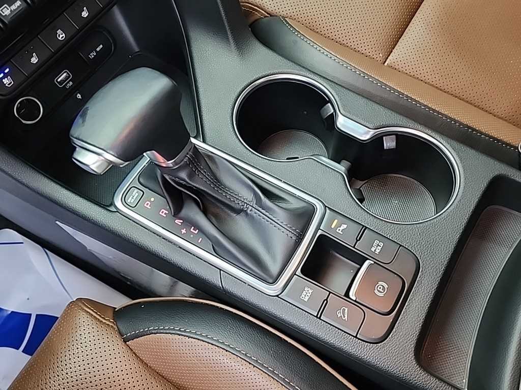 기아 스포티지 스포티지 더 볼드 2.0 가솔린 2WD 시그니처 그래비티 이미지 8