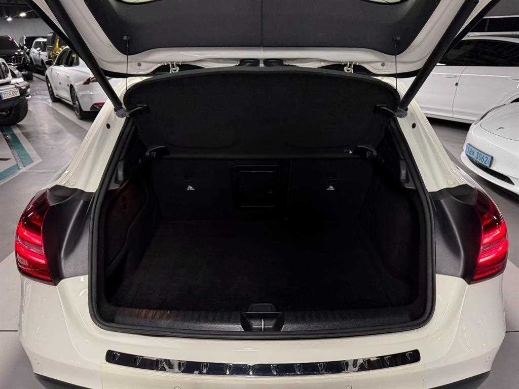 벤츠 GLA 클래스 GLA클래스 X156 GLA220 프리미엄 이미지 19