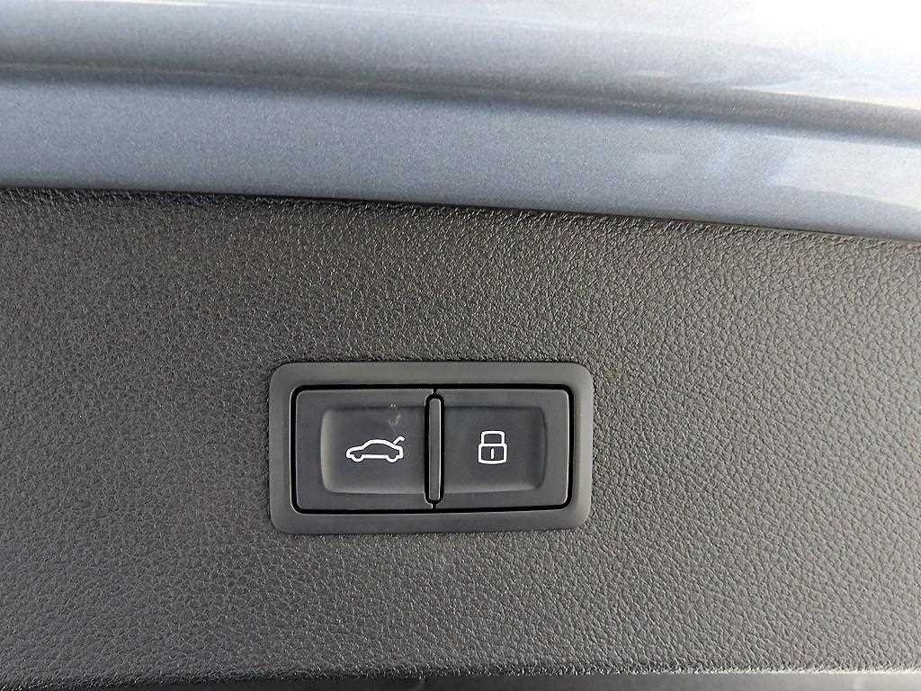 아우디 A7 40 TDI 엔트리 이미지 15