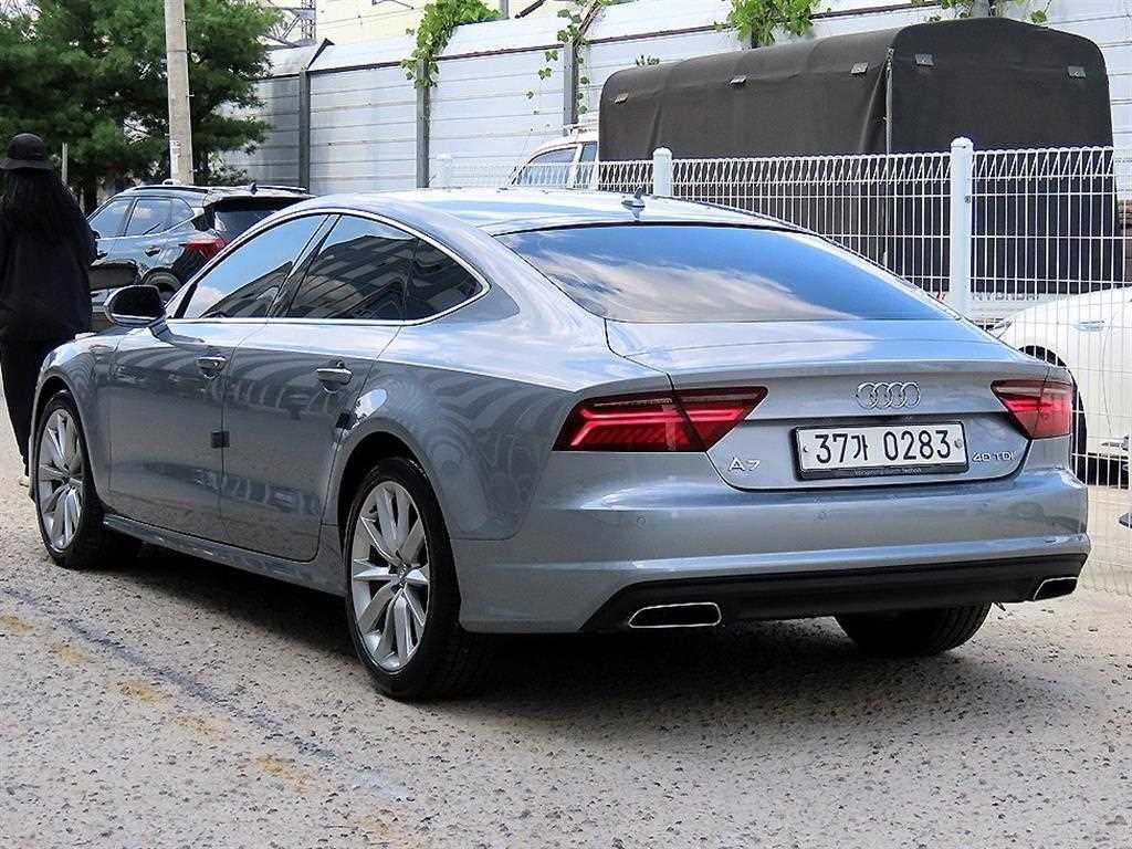 아우디 A7 40 TDI 엔트리 이미지 3