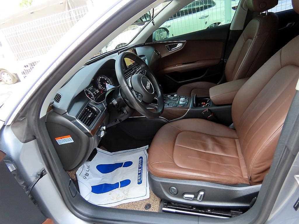 아우디 A7 40 TDI 엔트리 이미지 5