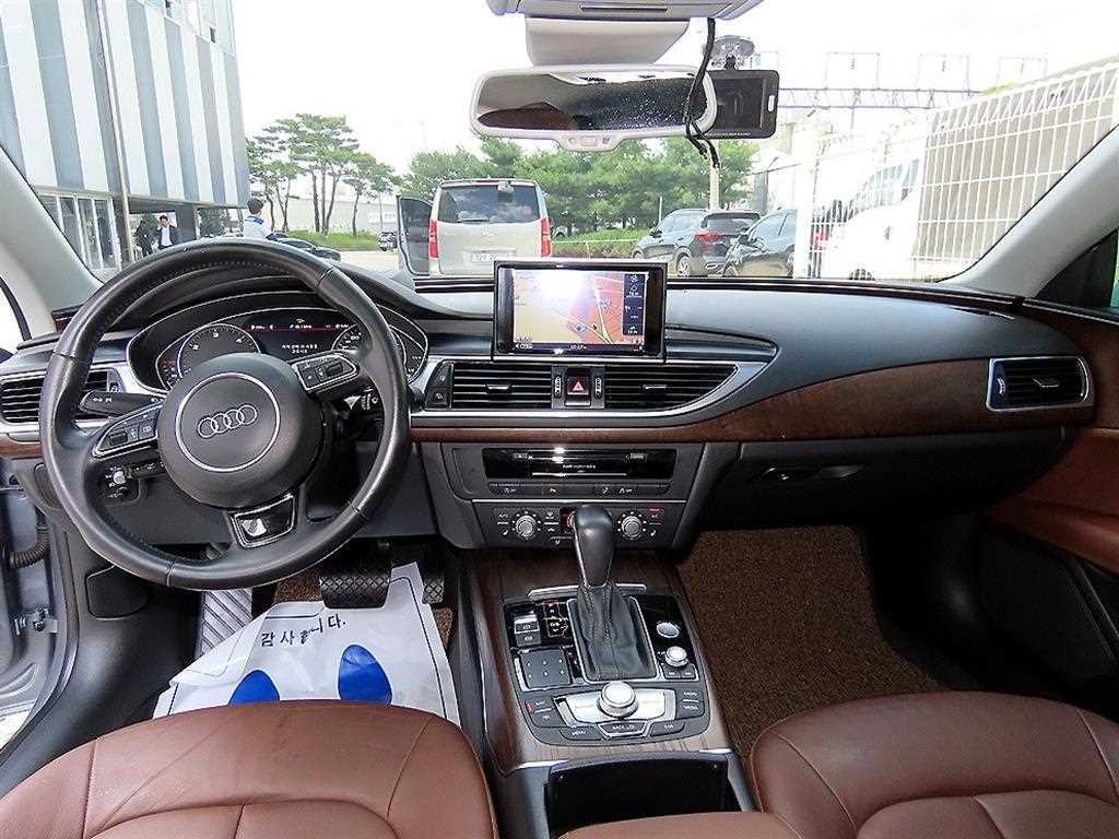 아우디 A7 40 TDI 엔트리 이미지 7