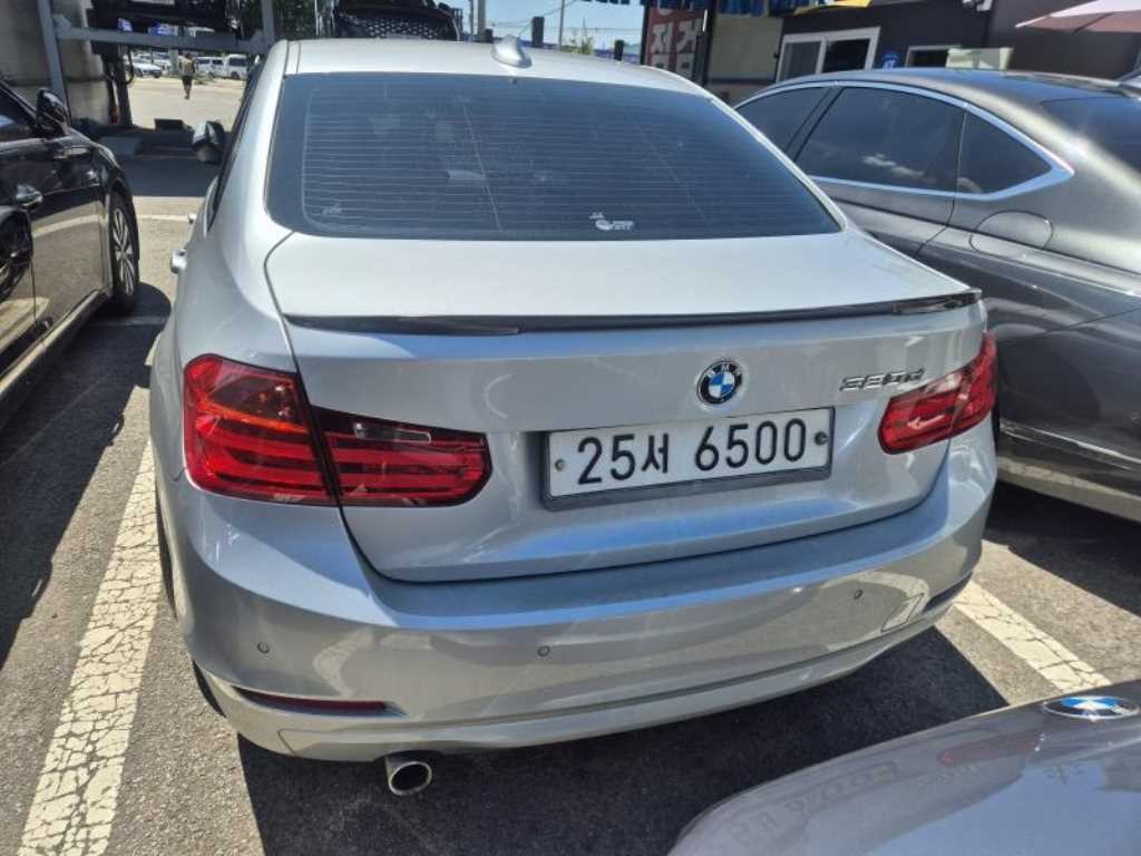 BMW 3시리즈 3시리즈 (F30) 320d ED에디션 이미지 2