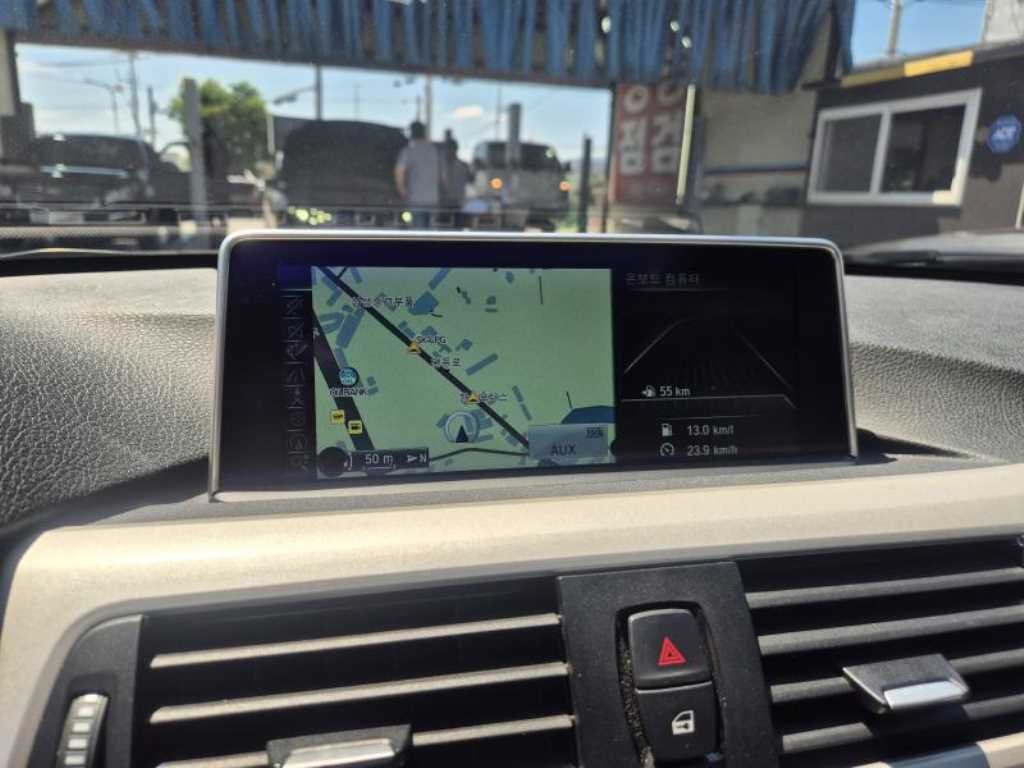 BMW 3시리즈 3시리즈 (F30) 320d ED에디션 이미지 8