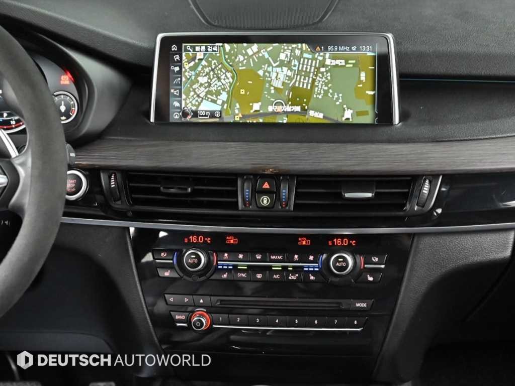 BMW X5 X5 (F15) xDrive 40d 이미지 14