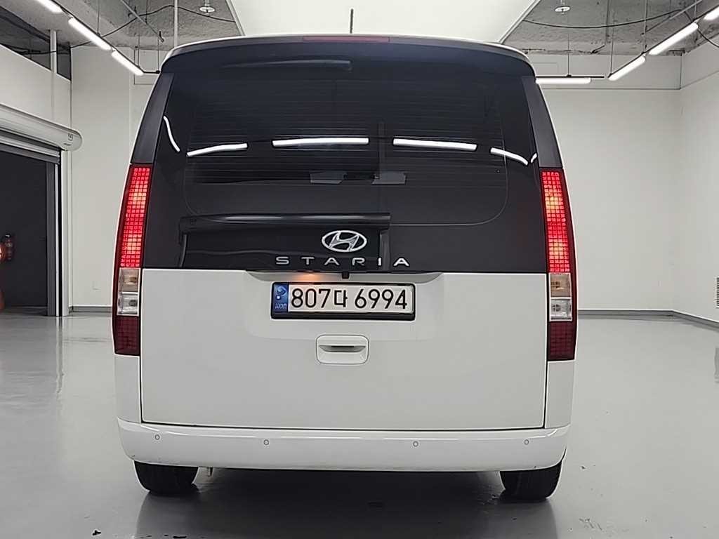 현대 스타리아 2WD 디젤 카고 스마트 5인승 이미지 3