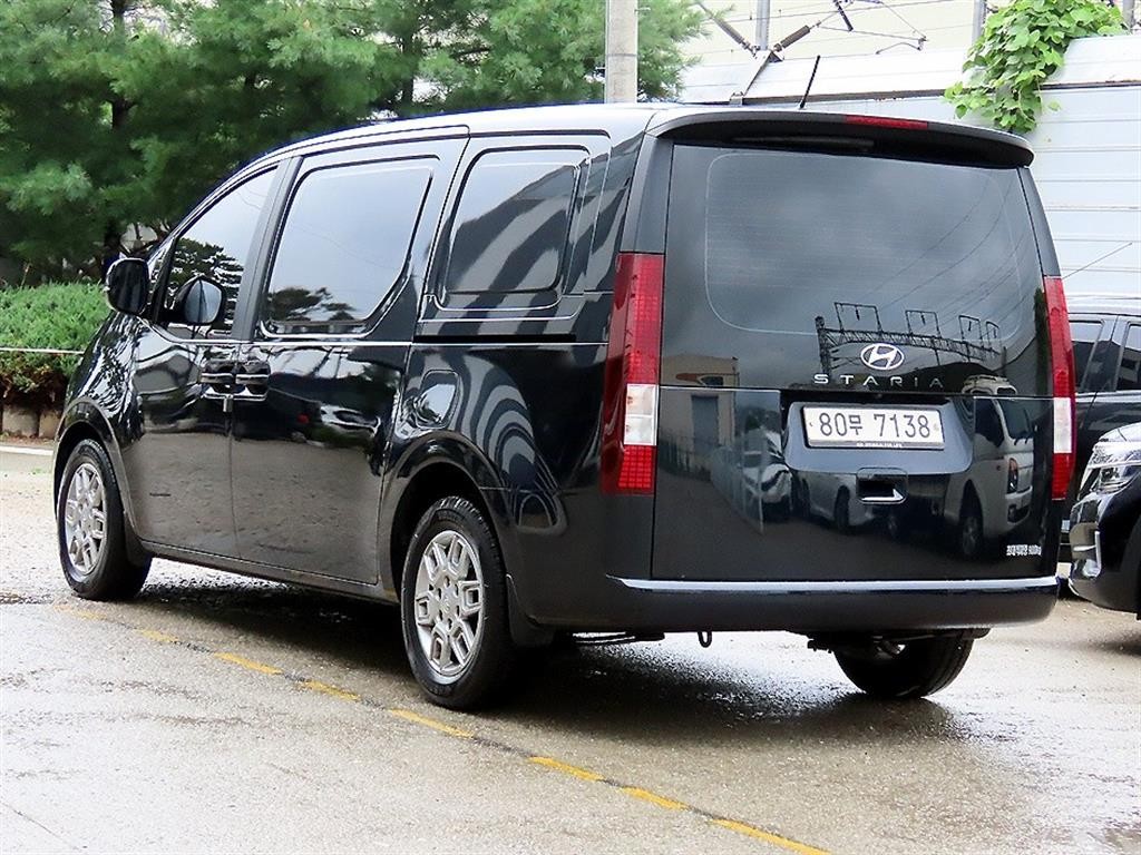 현대 스타리아 2WD 디젤 카고 모던 3인승 이미지 3