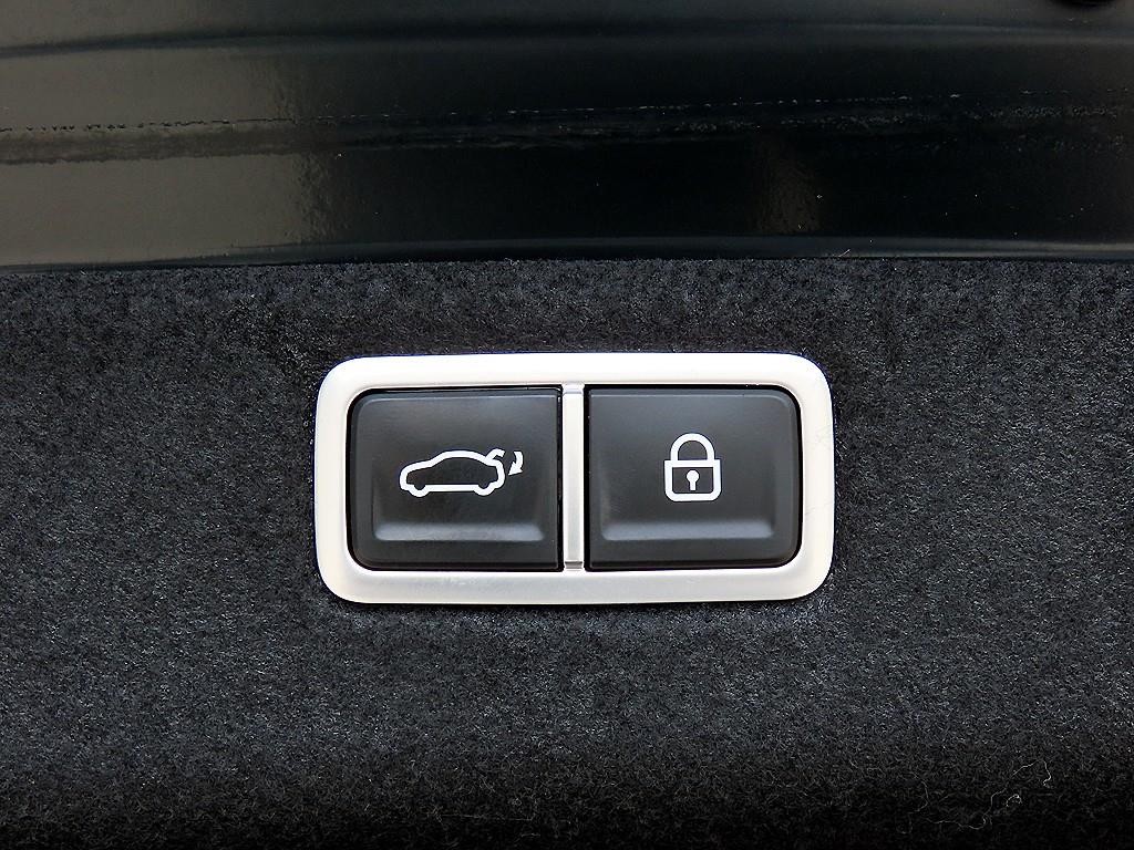 제네시스 G70 더 뉴 G70 가솔린 2.0T 2WD 기본형 이미지 16