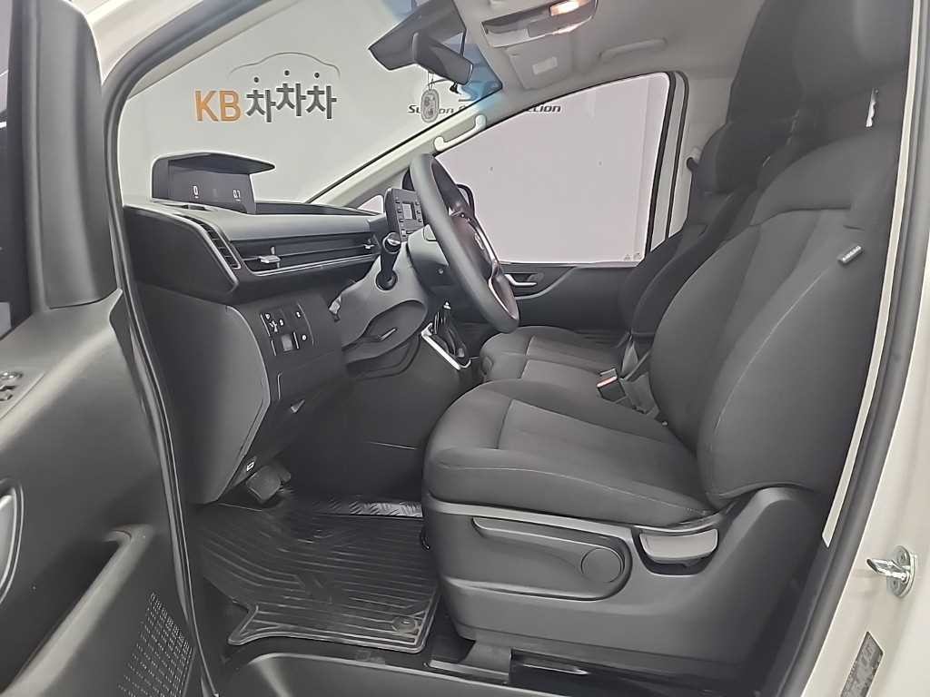 현대 스타리아 2WD 디젤 카고 스마트 3인승 이미지 11