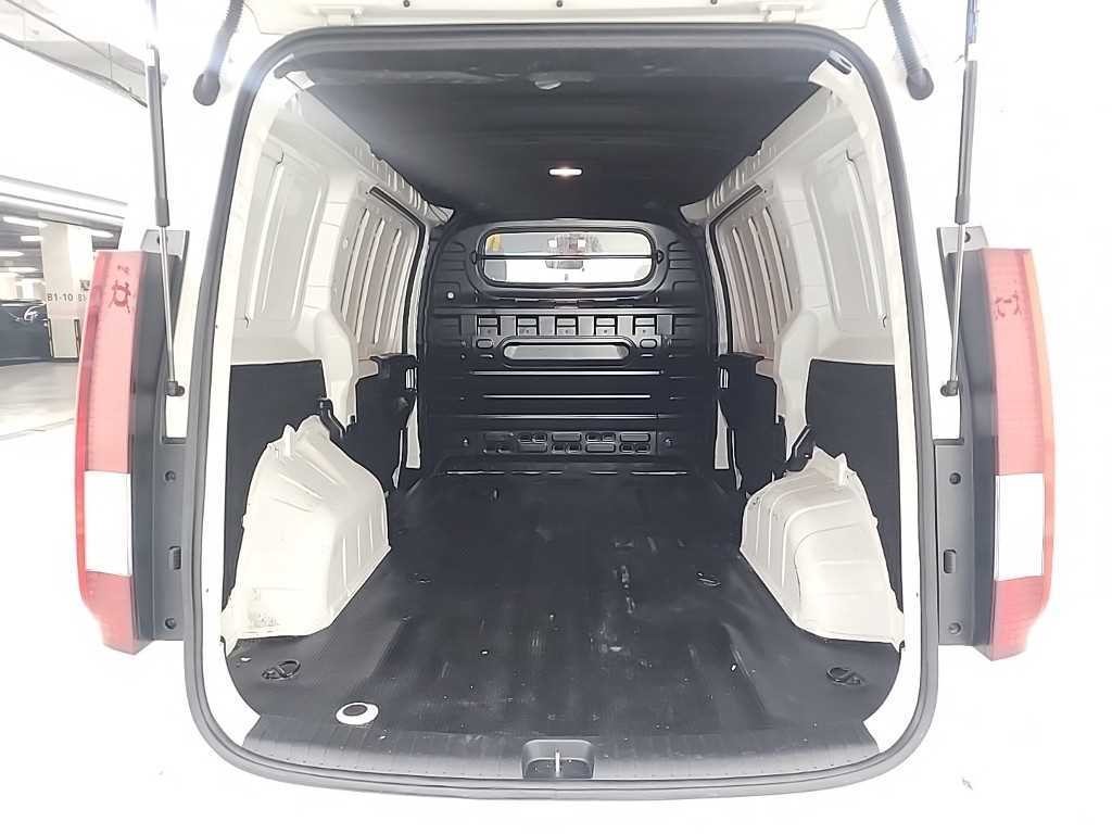 현대 스타리아 2WD 디젤 카고 스마트 3인승 이미지 16
