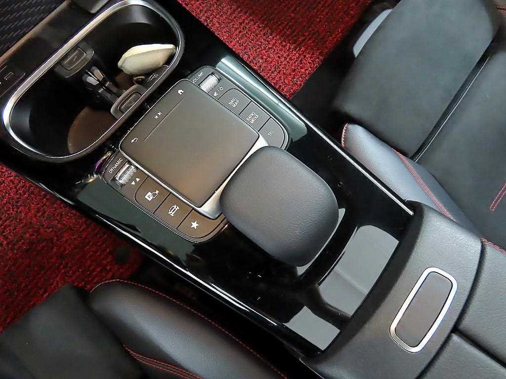 벤츠 CLA 클래스 CLA클래스 C118 CLA 250 4MATIC 이미지 12