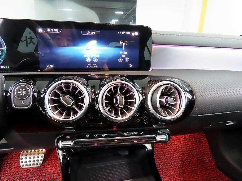벤츠 CLA 클래스 CLA클래스 C118 CLA 250 4MATIC 이미지 14