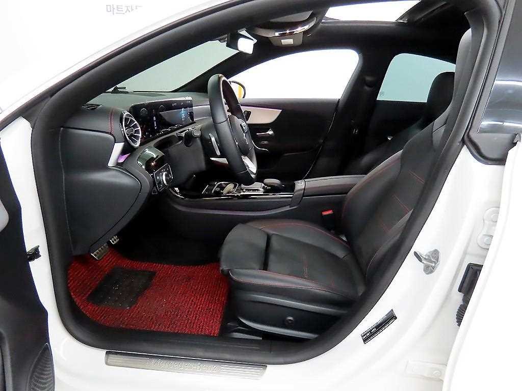 벤츠 CLA 클래스 CLA클래스 C118 CLA 250 4MATIC 이미지 5