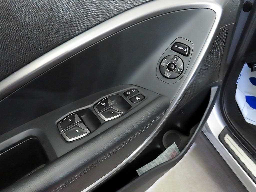 현대 맥스크루즈 R2.2 2WD 익스클루시브 이미지 13