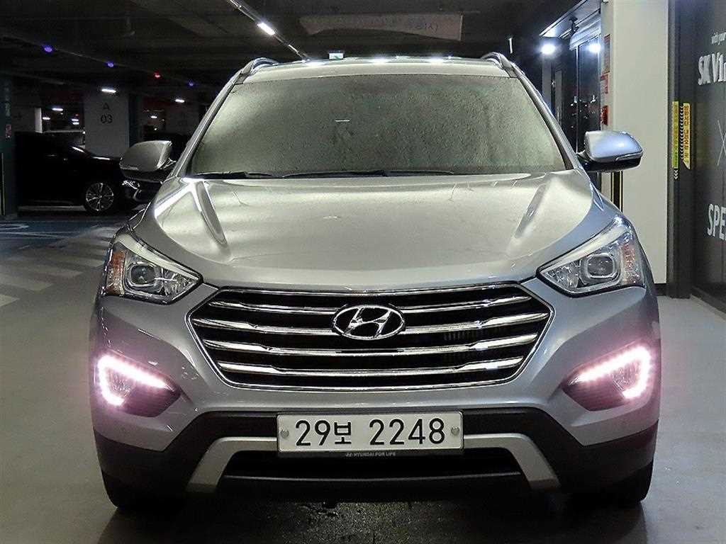 현대 맥스크루즈 R2.2 2WD 익스클루시브 이미지 2