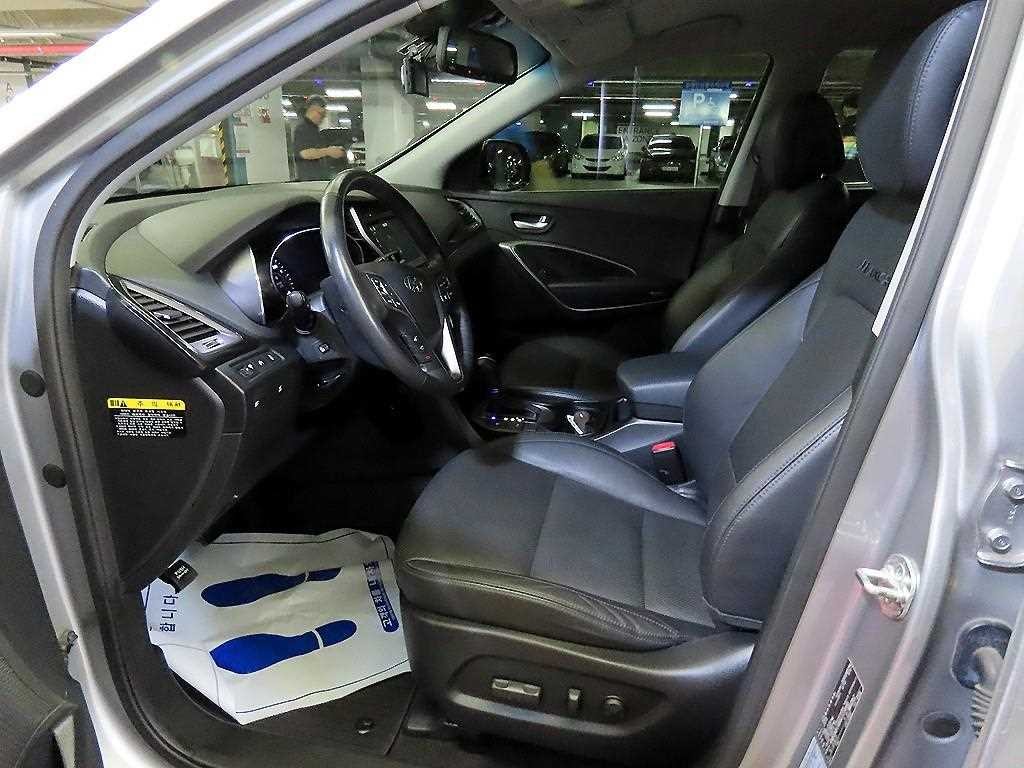 현대 맥스크루즈 R2.2 2WD 익스클루시브 이미지 6