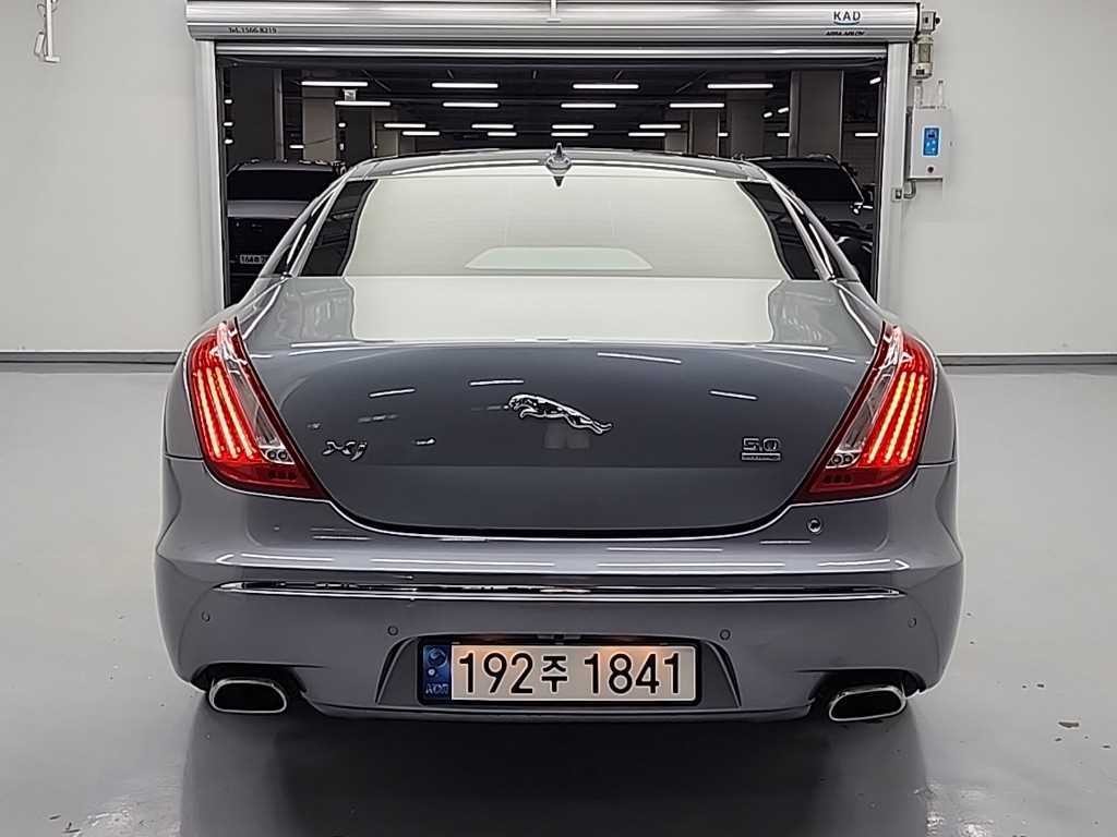 재규어 XJ XJ (X351) 3.0D 프리미엄 럭셔리 SWB 이미지 3