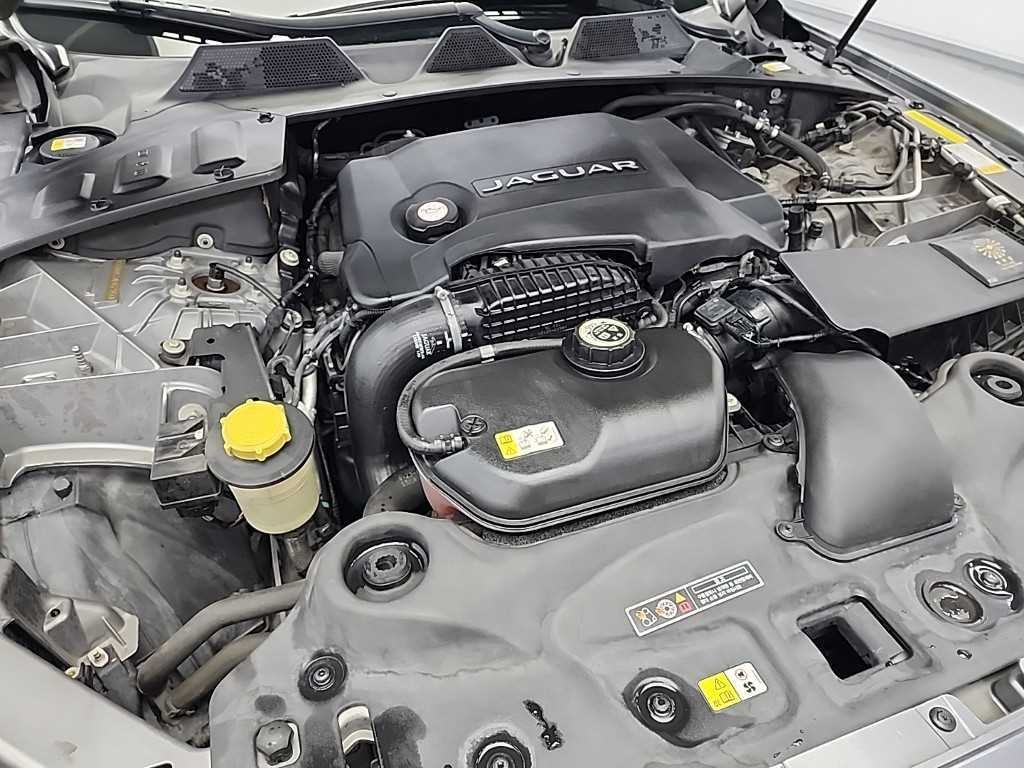 재규어 XJ XJ (X351) 3.0D 프리미엄 럭셔리 SWB 이미지 5