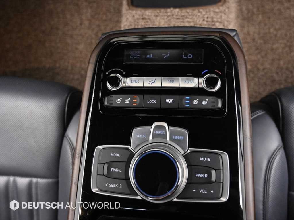 제네시스 G90 3.3 T AWD 프레스티지 이미지 16