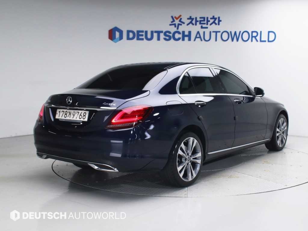 벤츠 C 클래스 C클래스 W205 C220 d 4MATIC 아방가르드 이미지 2