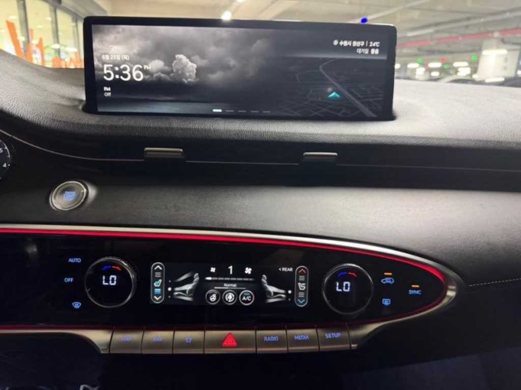 제네시스 GV70 2.5T 가솔린 AWD 스포츠 이미지 10
