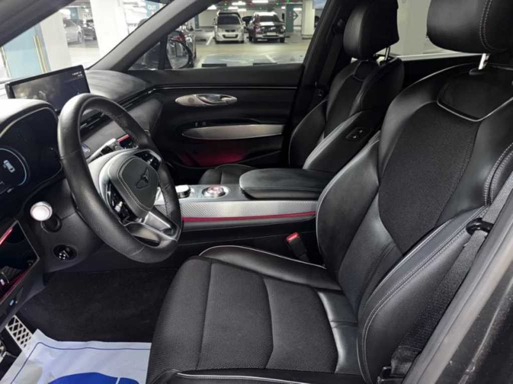 제네시스 GV70 2.5T 가솔린 AWD 스포츠 이미지 6