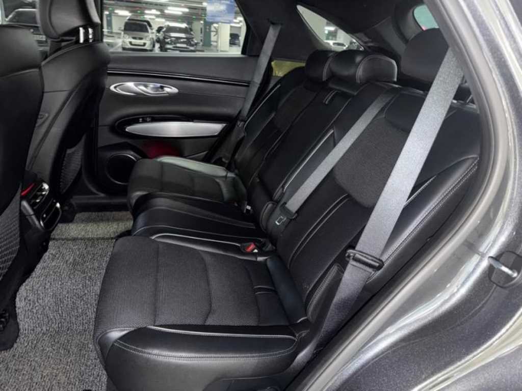 제네시스 GV70 2.5T 가솔린 AWD 스포츠 이미지 7