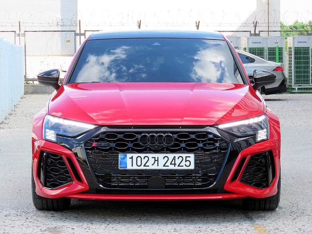 아우디 RS3 RS3 (8Y) 2.5 TFSI 콰트로 이미지 2