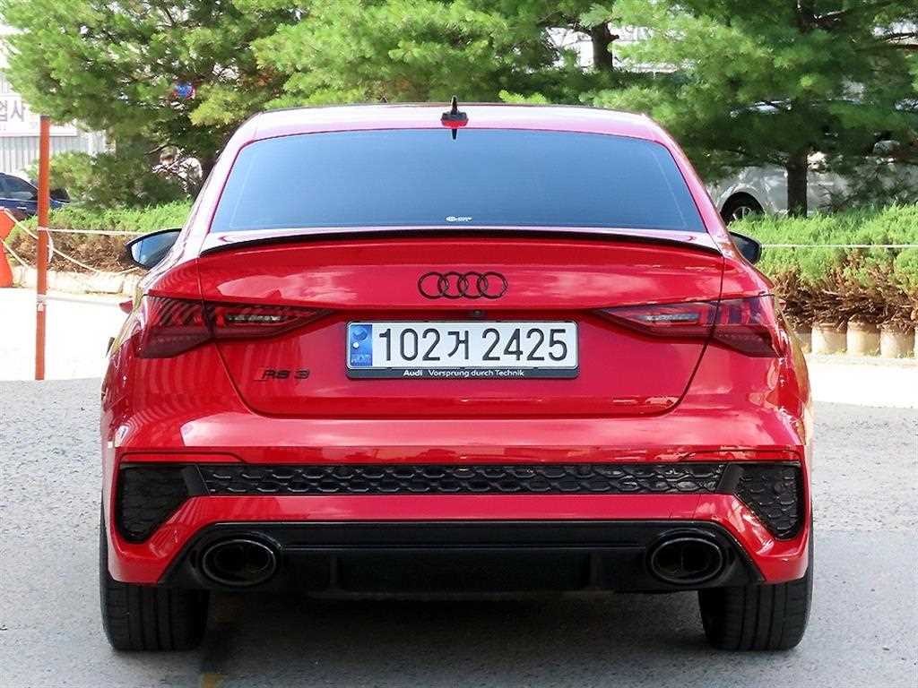 아우디 RS3 RS3 (8Y) 2.5 TFSI 콰트로 이미지 4
